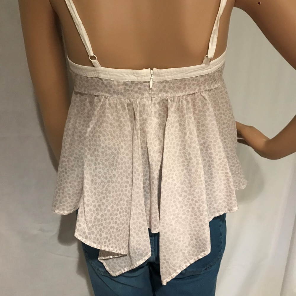 Moda International Top - Picture 3 of 4